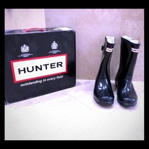 HUNTER BOOTS